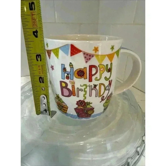 "HAPPY BIRTHDAY" Coffee Mug Cup Gift Cupcakes Ceramic New With Tags! - Picture 11 of 11